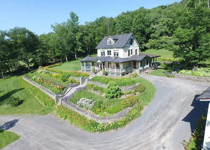 Breezy Hill Inn
