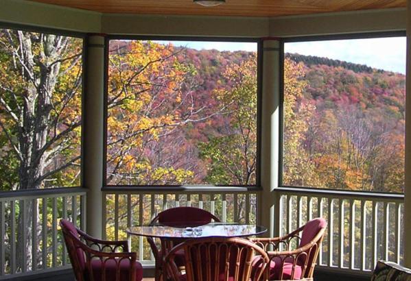 Breezy Hill Bed and breakfast